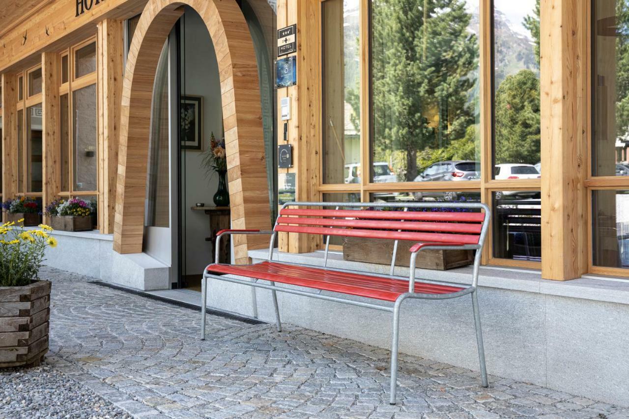 Hotel Chesa Randolina Силс Мария Екстериор снимка